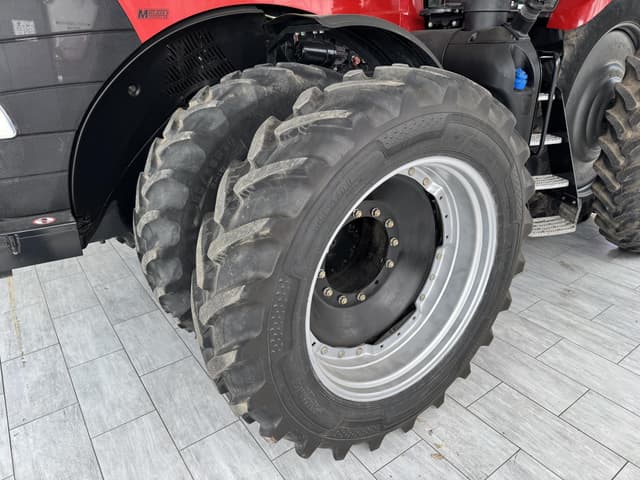 Image of Case IH Magnum 280 equipment image 4