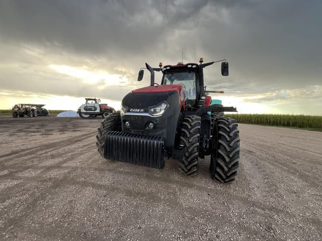 Image of Case IH Magnum 280 equipment image 3