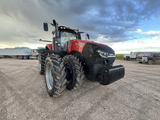 Image of Case IH Magnum 280 equipment image 4