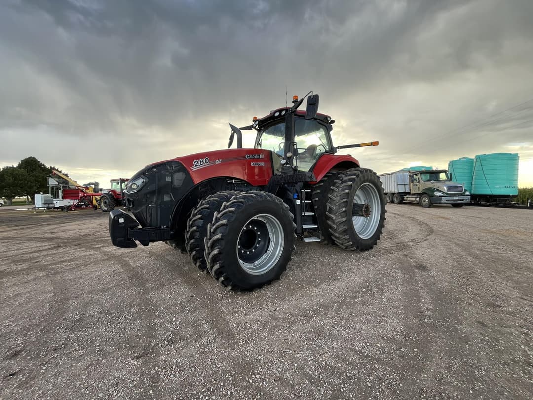 Image of Case IH Magnum 280 Primary image