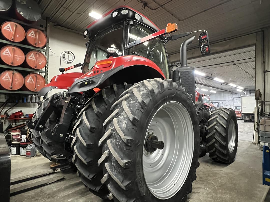 Image of Case IH Magnum 280 Image 1
