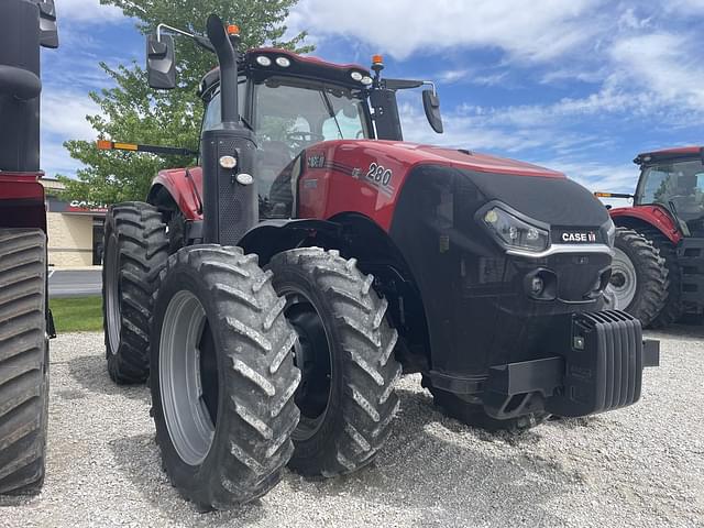 Image of Case IH Magnum 280 equipment image 3