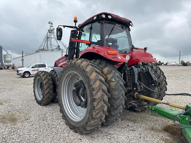 Image of Case IH Magnum 280 equipment image 4