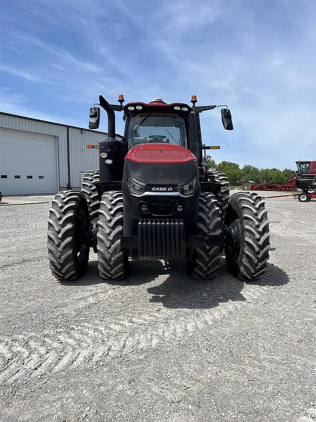 Image of Case IH Magnum 310 equipment image 2