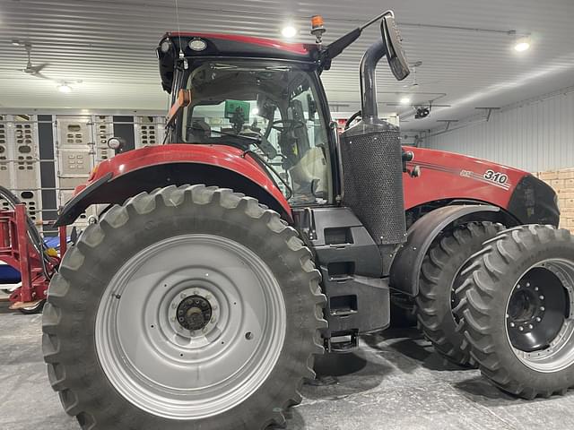Image of Case IH Magnum 310 equipment image 1