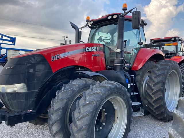 Image of Case IH Magnum 310 equipment image 4