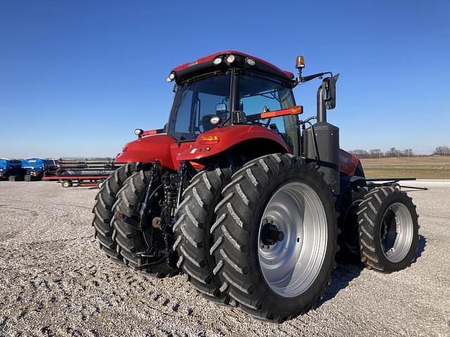 Image of Case IH Magnum 310 equipment image 2