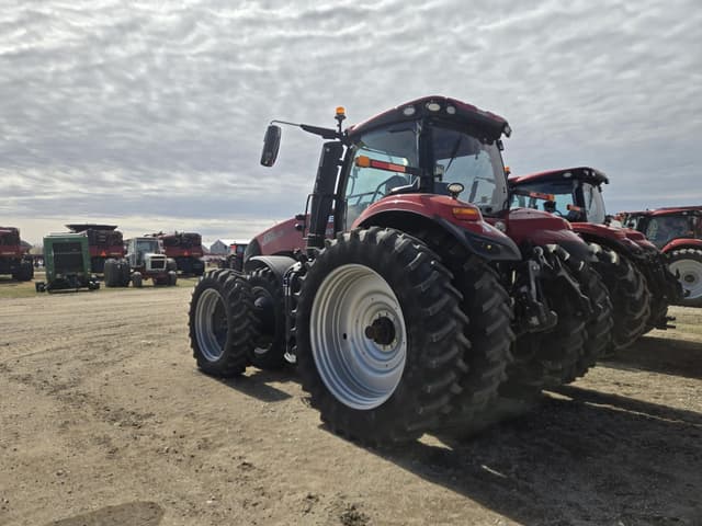 Image of Case IH Magnum 310 equipment image 4