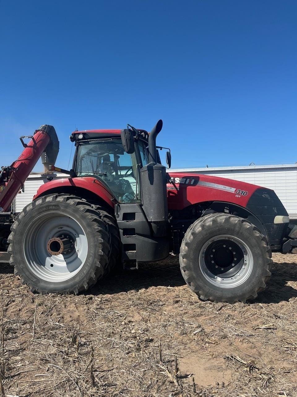 2020 Case IH Magnum 310 Equipment Image0