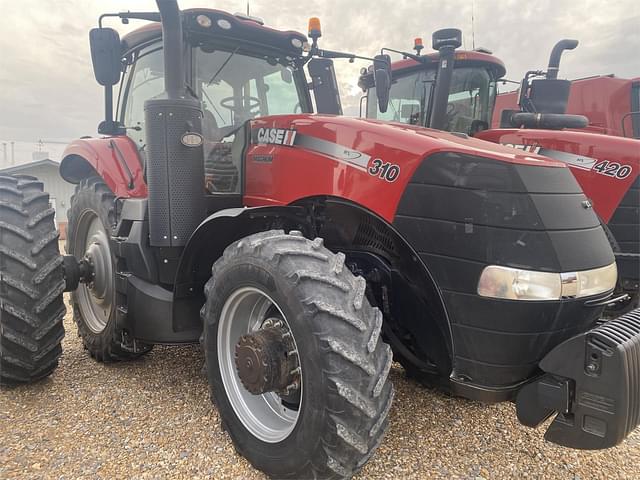 Image of Case IH Magnum 310 equipment image 4