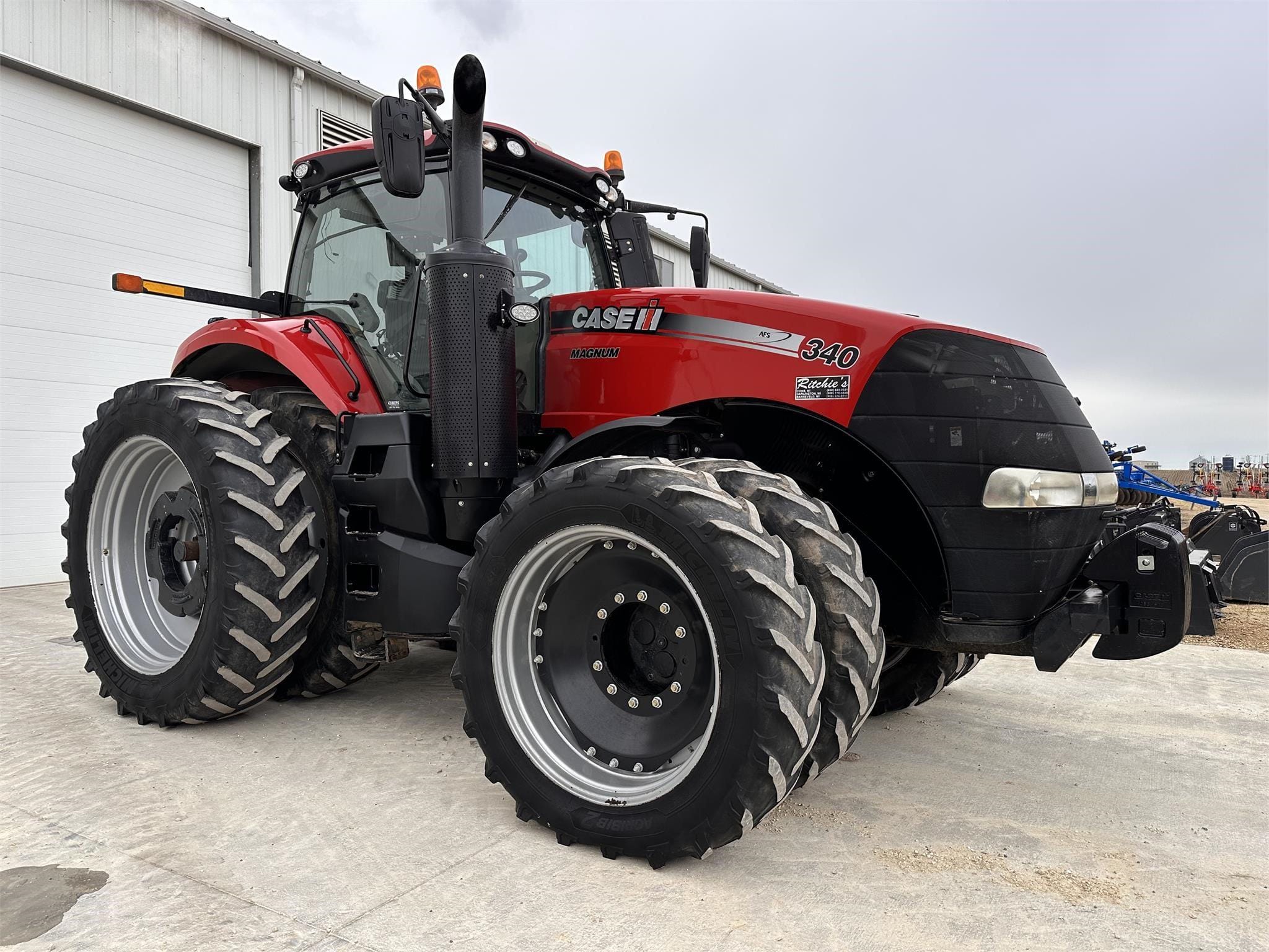 2020 Case IH Magnum 340 Equipment Image0