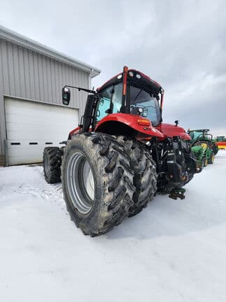 Image of Case IH Magnum 340 equipment image 3