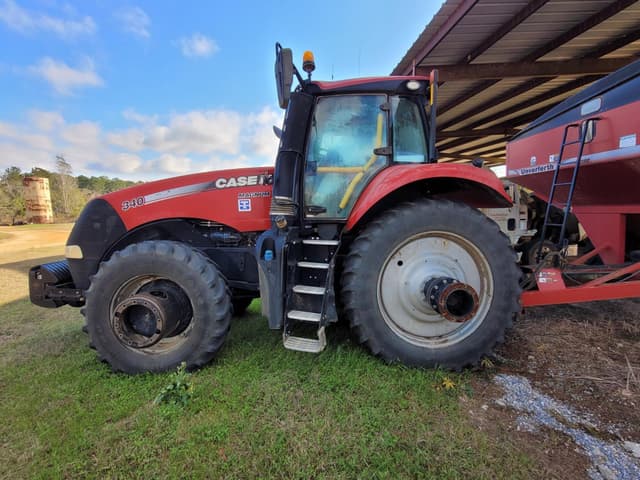 Image of Case IH Magnum 340 equipment image 1