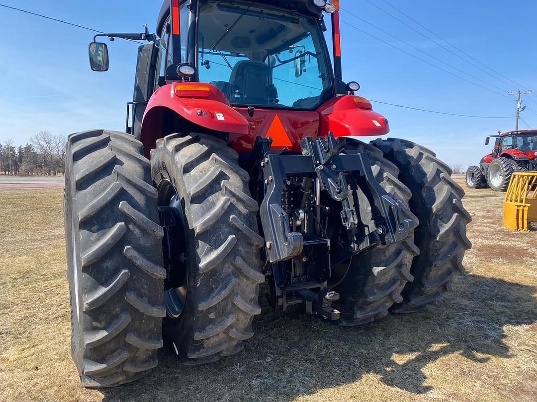 Image of Case IH Magnum 340 Image 1