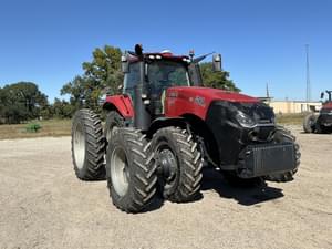 2020 Case IH Magnum 340 Image