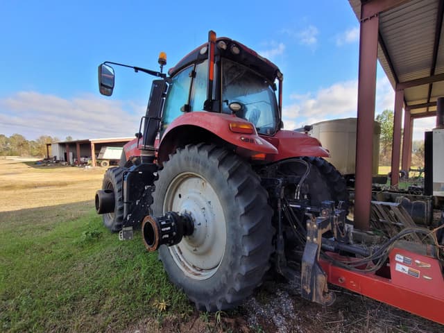 Image of Case IH Magnum 340 equipment image 2