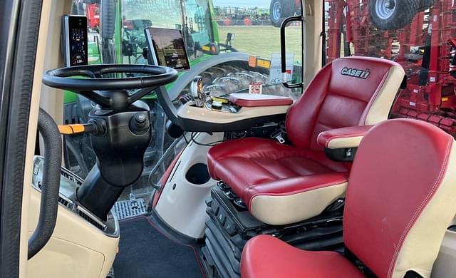 Image of Case IH Magnum 340 Rowtrac equipment image 1