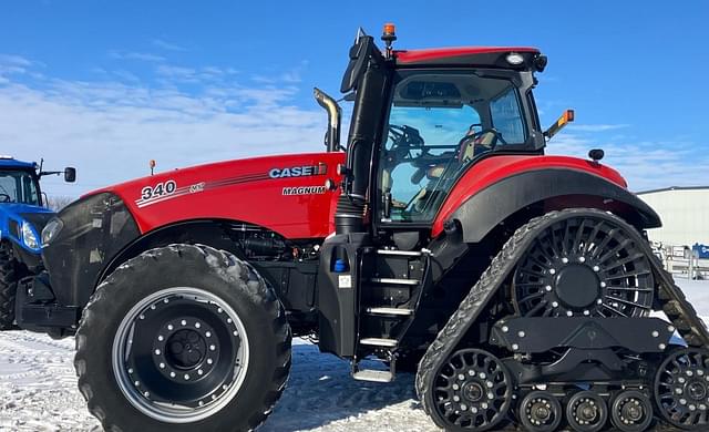 Image of Case IH Magnum 340 Rowtrac equipment image 1