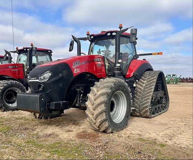 Image of Case IH Magnum 340 Rowtrac equipment image 1