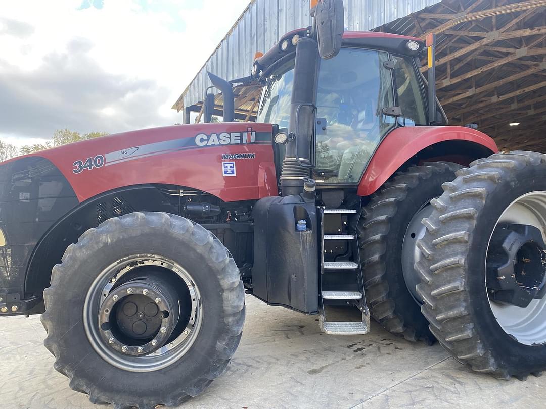 Image of Case IH Magnum 340 Primary image