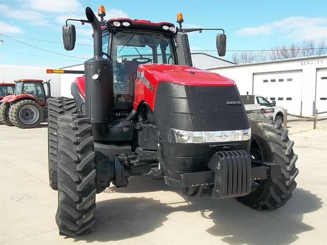 Image of Case IH Magnum 340 Rowtrac equipment image 1