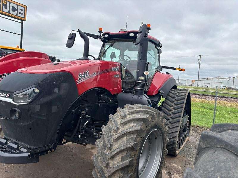 Image of Case IH Magnum 340 Rowtrac Primary image