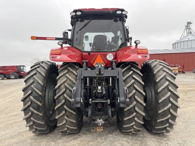 Image of Case IH Magnum 380 equipment image 3