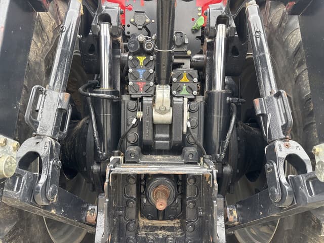 Image of Case IH Magnum 380 equipment image 4