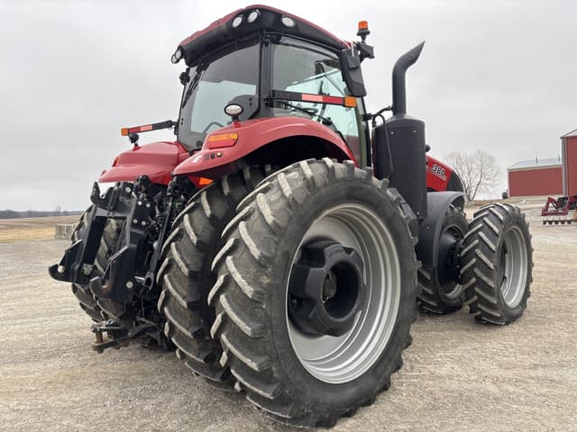 Image of Case IH Magnum 380 equipment image 2