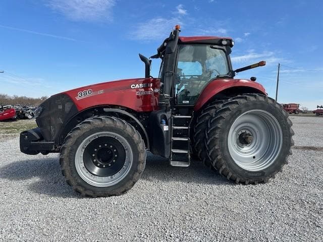 Image of Case IH Magnum 380 equipment image 1