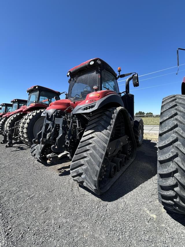 Image of Case IH Magnum 380 RowTrac equipment image 2