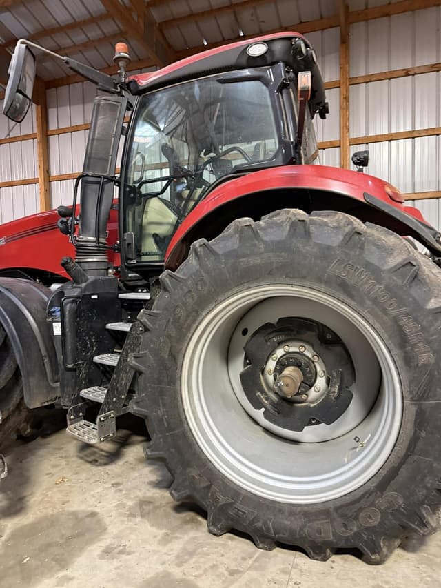 Image of Case IH Magnum 380 equipment image 1