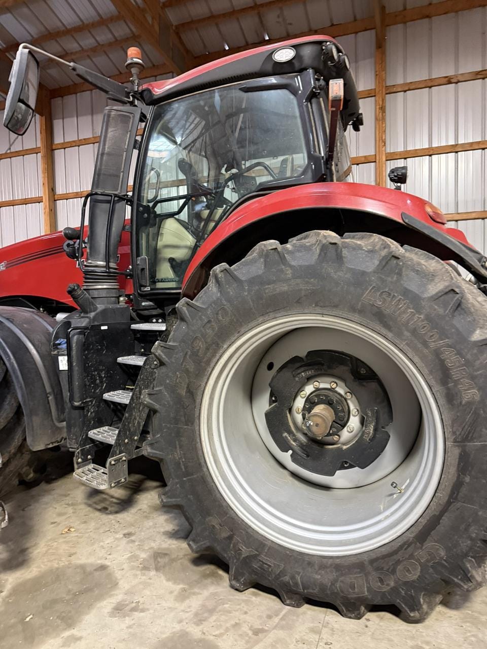2020 Case IH Magnum 380 Equipment Image0