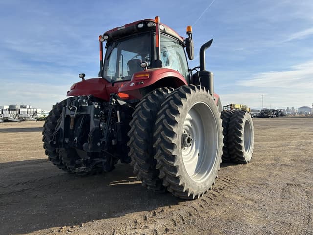 Image of Case IH Magnum 380 equipment image 4