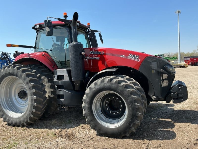 2020 Case IH Magnum 380 Equipment Image0