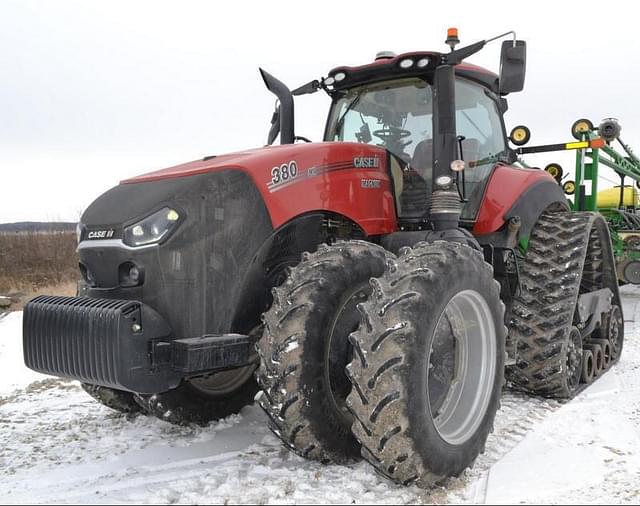 Image of Case IH Magnum 380 equipment image 3