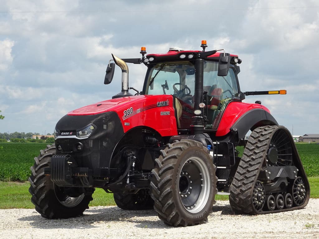Image of Case IH Magnum 380 RowTrac Primary image
