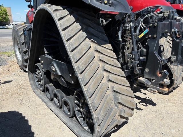 Image of Case IH Magnum 380 RowTrac equipment image 4