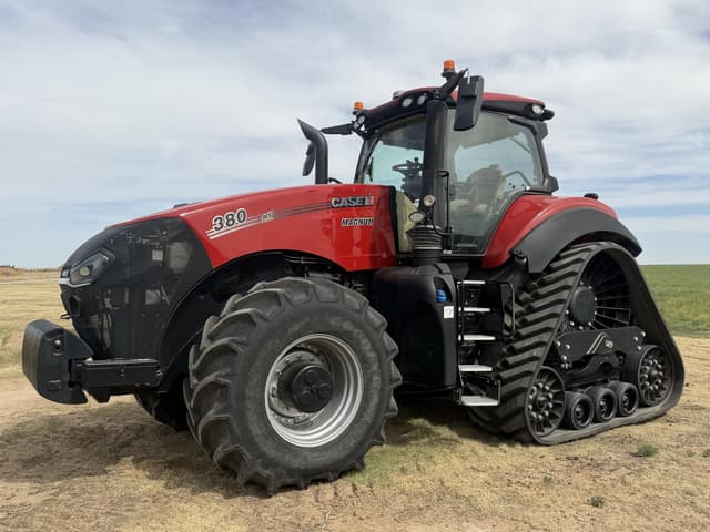 Image of Case IH Magnum 380 equipment image 4