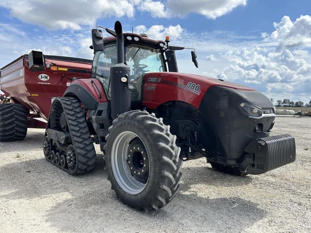 Image of Case IH Magnum 380 equipment image 1