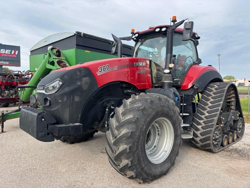 Image of Case IH Magnum 380 RowTrac Image 1