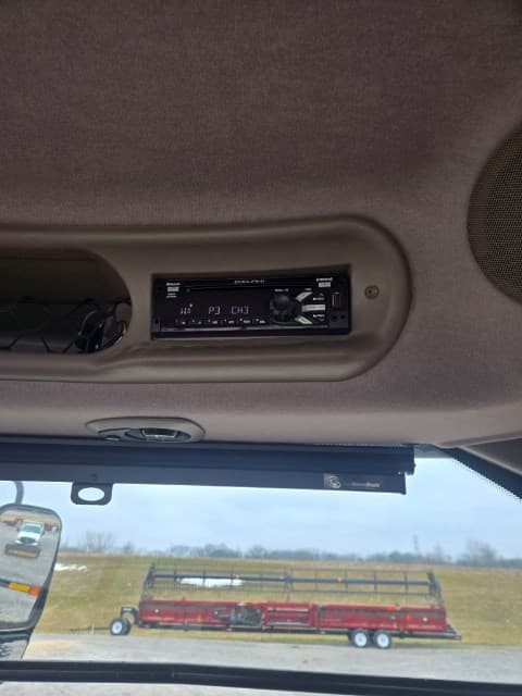 Image of Case IH Magnum 380 equipment image 4