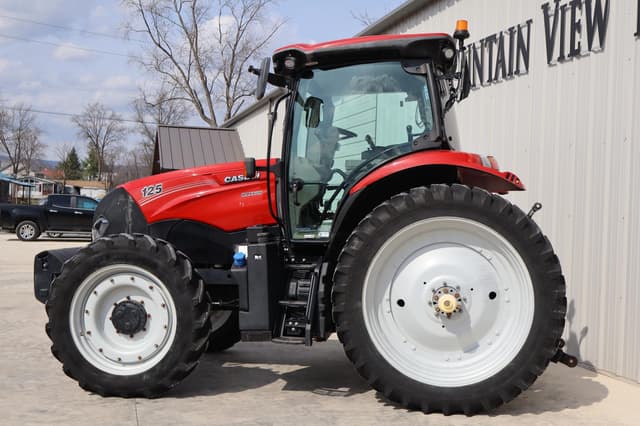 Image of Case IH Maxxum 125 equipment image 4