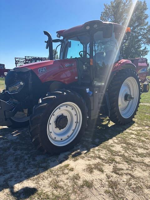 Image of Case IH Maxxum 125 equipment image 3