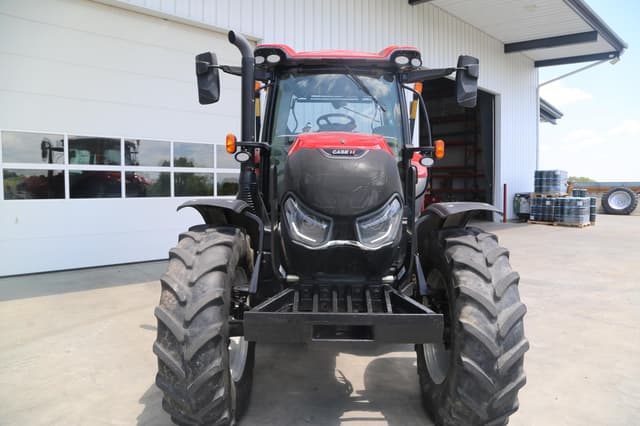 Image of Case IH Maxxum 125 equipment image 4
