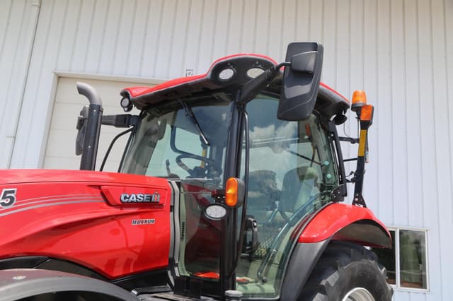 Image of Case IH Maxxum 125 equipment image 2