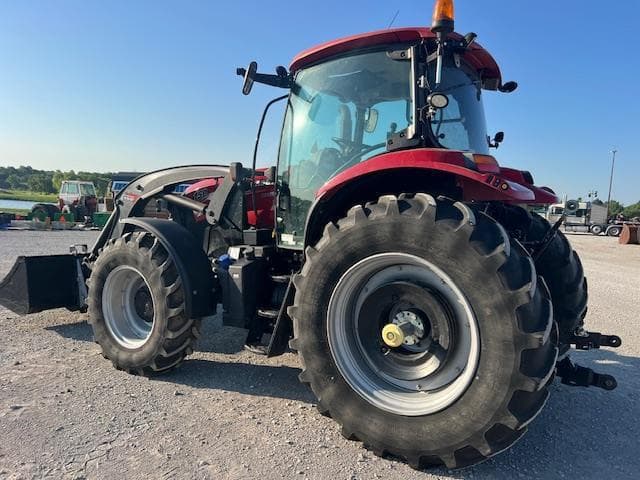 Image of Case IH Maxxum 150 equipment image 2