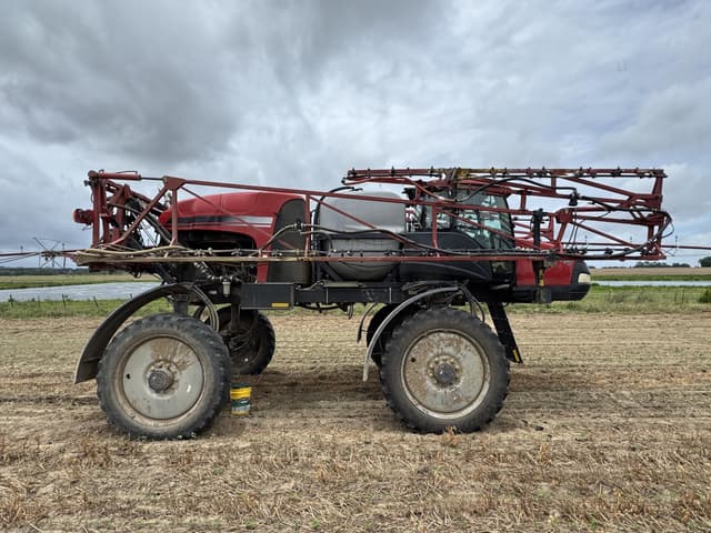 Image of Case IH Patriot 2250 equipment image 4