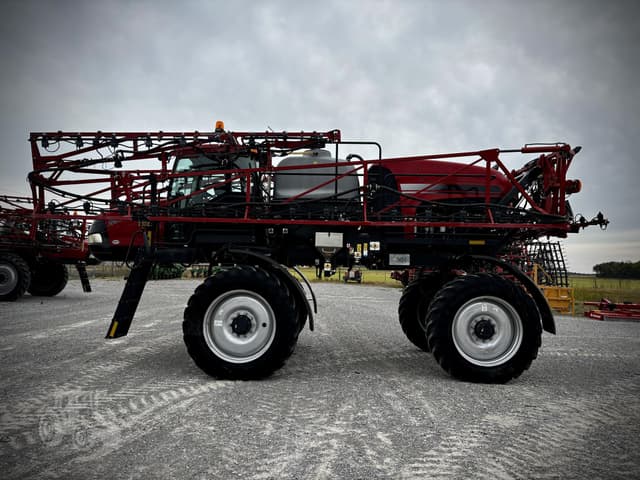 Image of Case IH Patriot 2250 equipment image 1