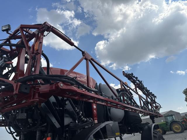 Image of Case IH Patriot 2250 equipment image 4